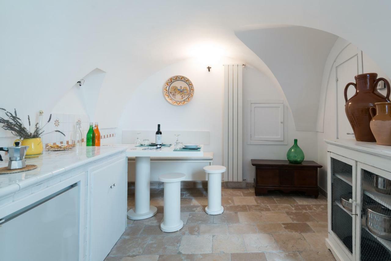 Casa La Calce Lägenhet Ostuni Exteriör bild